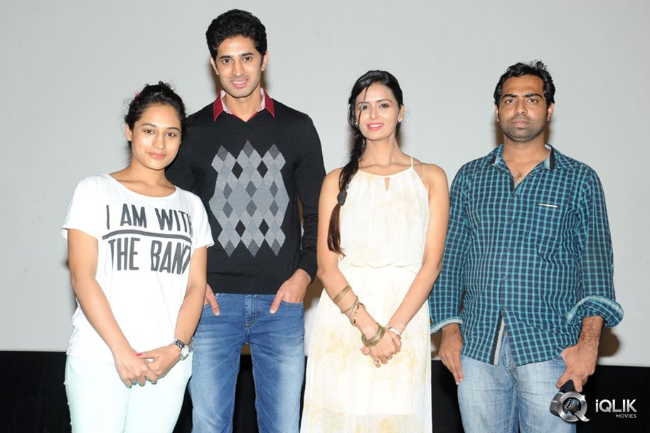 Adavi-Kaachina-Vennela-Movie-Preview-Meet